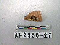 藏品(紅色細砂口緣殘片)的圖片